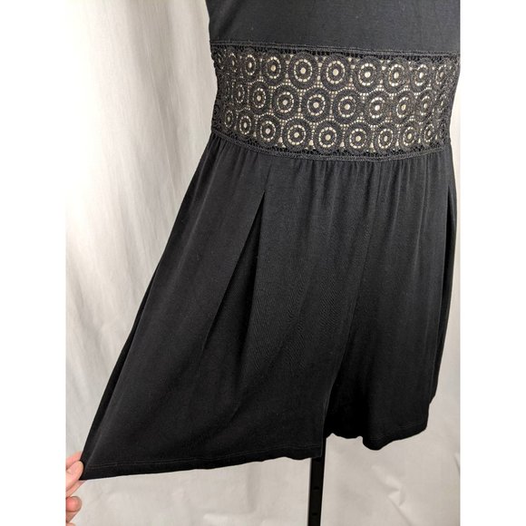 TOPSHOP Black Crochet Cut Out Romper US 6 Pleated - Picture 2 of 3